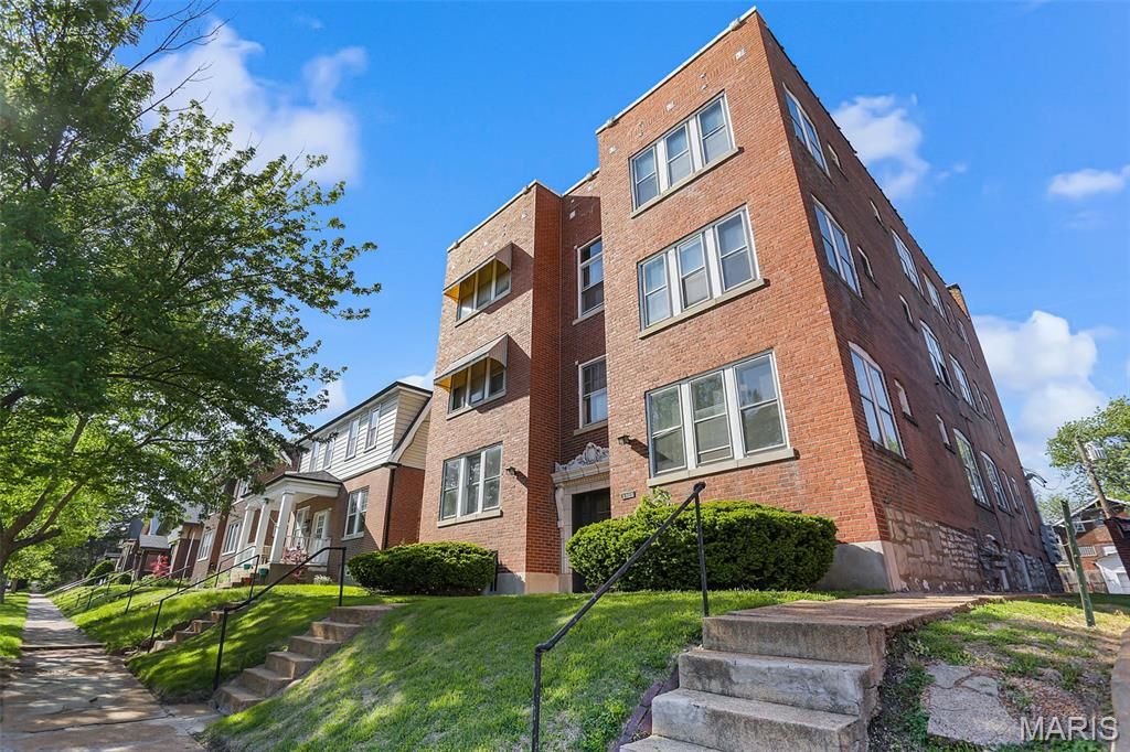 Photo of 4909 Lansdowne Avenue, St Louis, MO 63109 (MLS # 26024688)