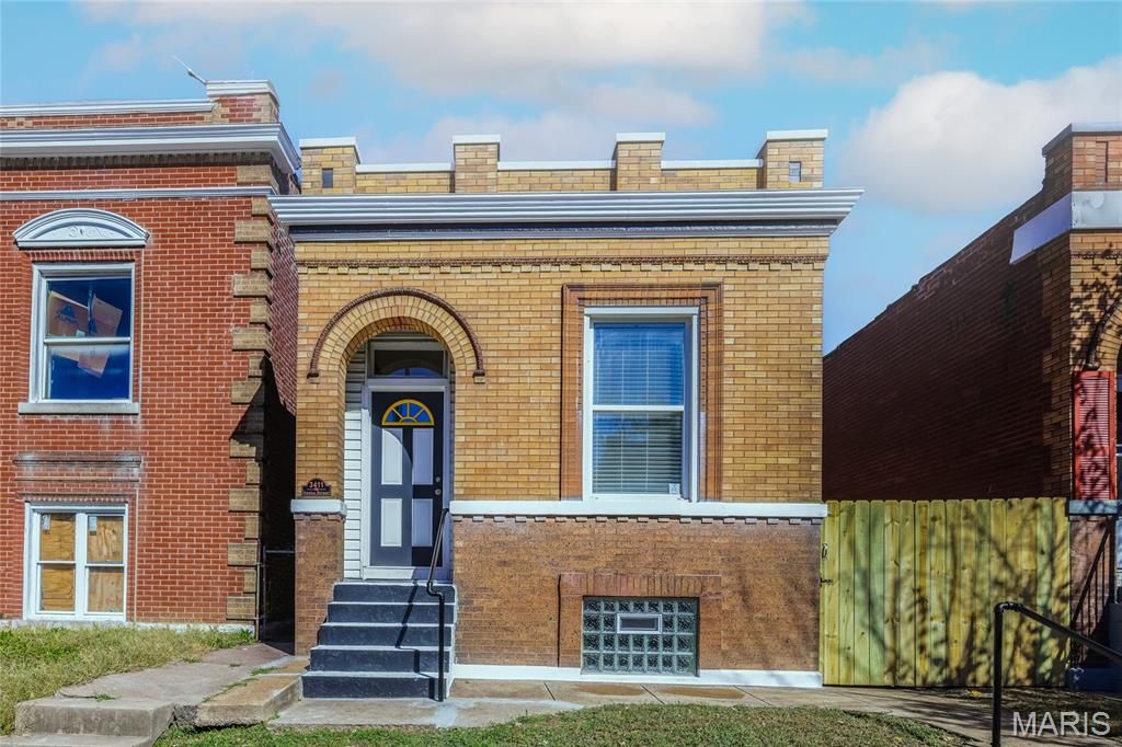 Photo of 3411 Itaska Street, St Louis, MO 63111 (MLS # 25066105)