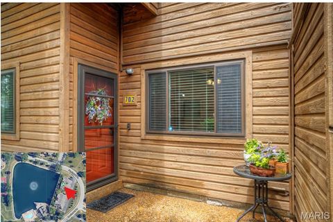 702 Hemingway Lane B Weldon Spring MO 63304