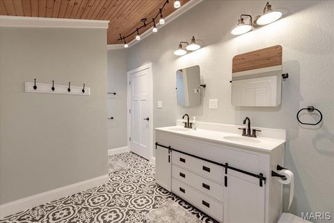 Tiny photo for 7644 Highway 17, Houston, MO 65483 (MLS # 26018932)