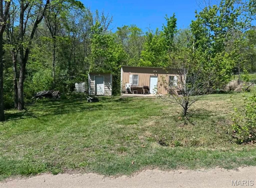 Photo of 6071 Donna Drive, French Village, MO 63036 (MLS # 26032153)