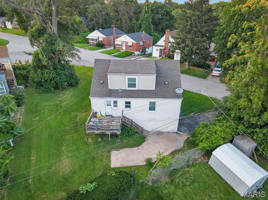 6710 Kenwood Drive