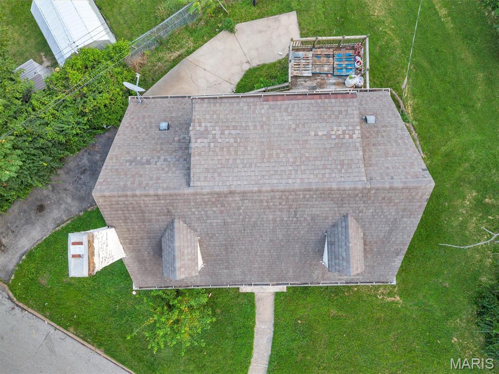 6710 Kenwood Drive