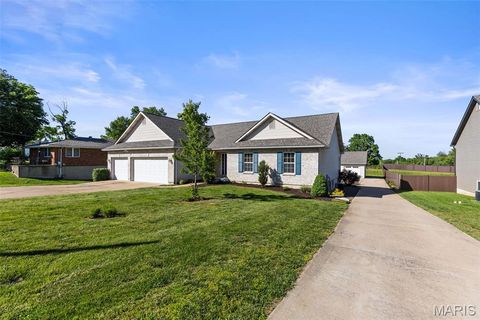 Tiny photo for 1676 W Highview Drive, Arnold, MO 63010 (MLS # 26030669)