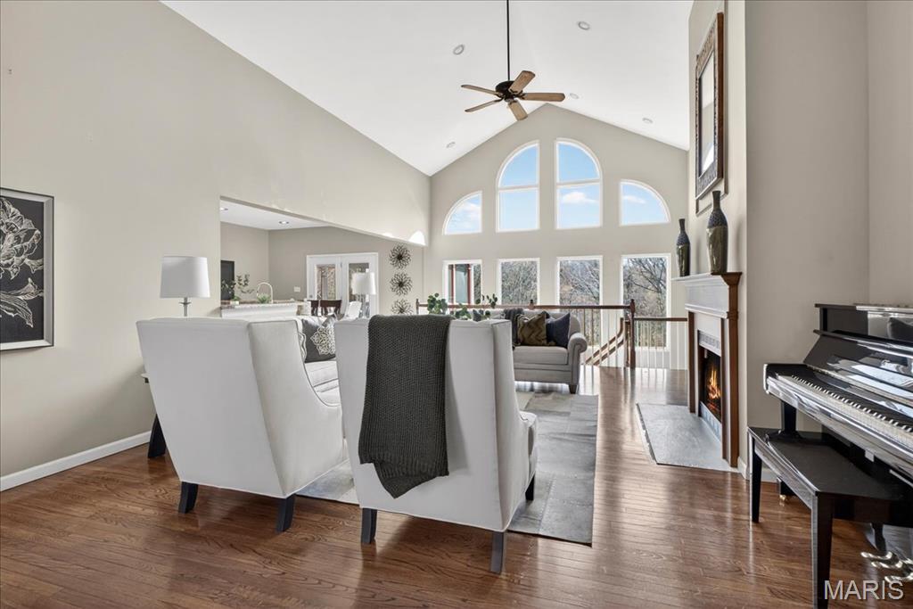 Sandistan Manor - Residential