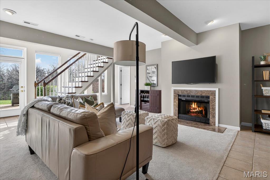 Sandistan Manor - Residential