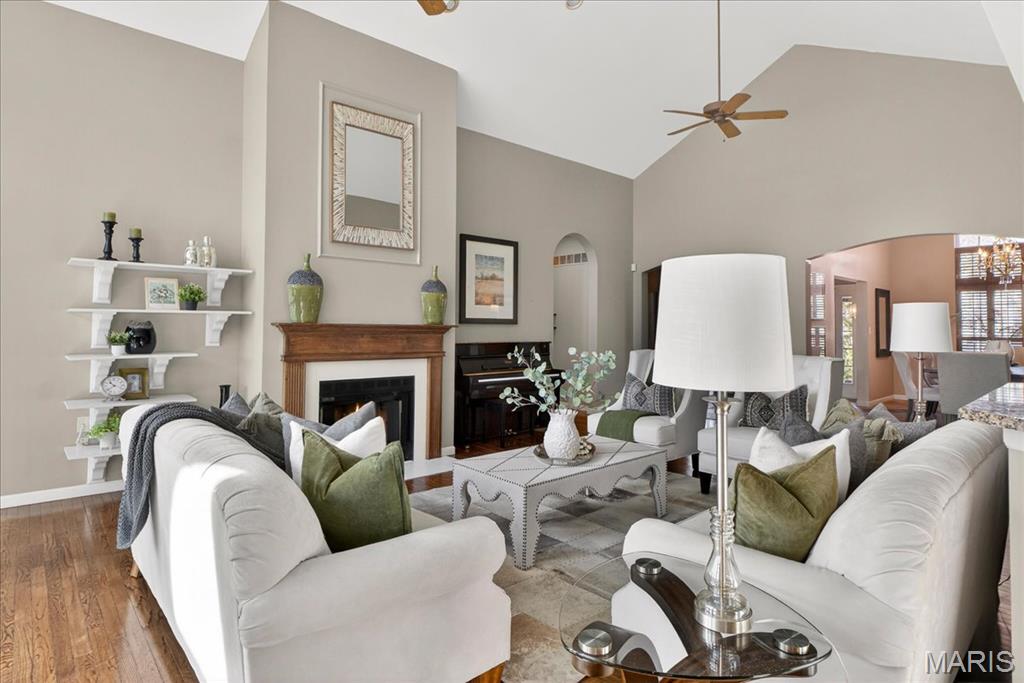 Sandistan Manor - Residential