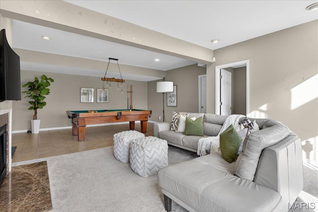 Sandistan Manor - Residential