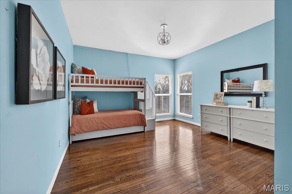 Sandistan Manor - Residential