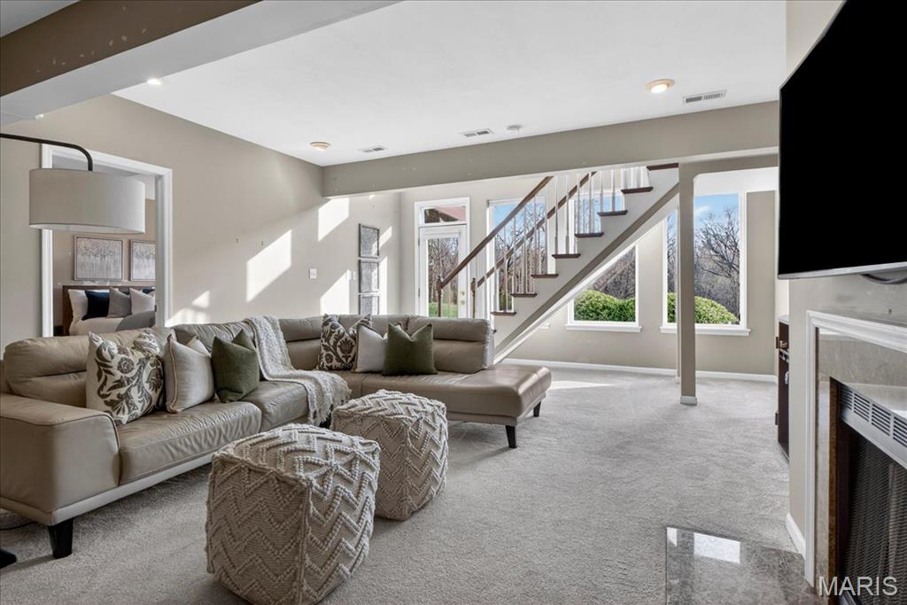 Sandistan Manor - Residential