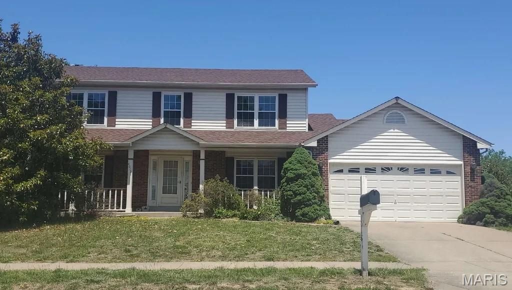 Photo of 4016 Cambridge Crossing Drive, St Charles, MO 63304 (MLS # 25073449)