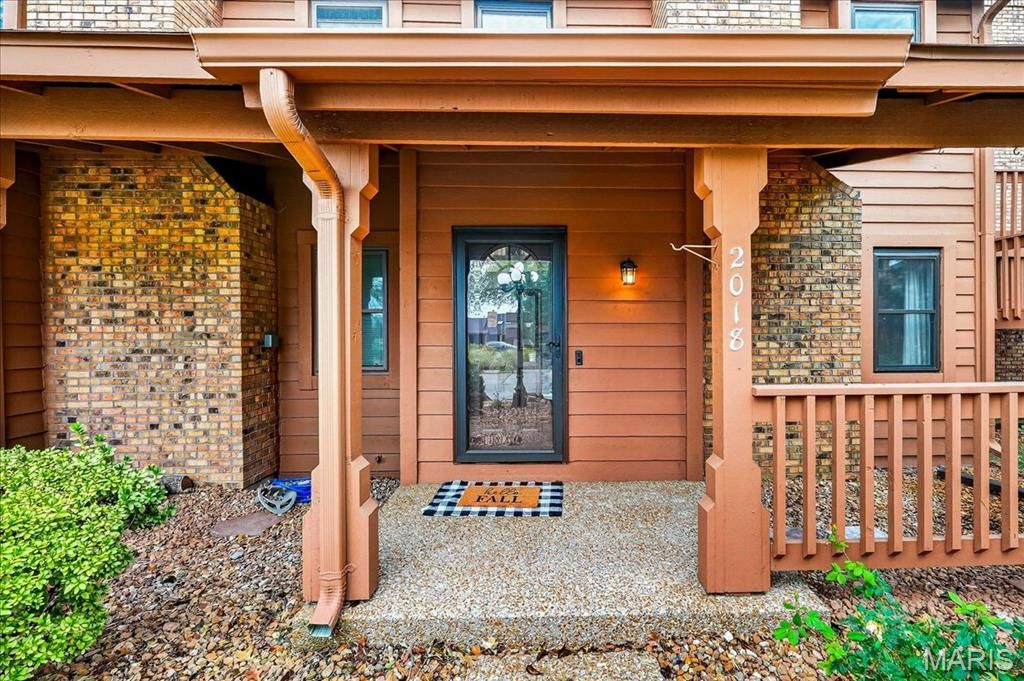 Photo of 2018 Avignon Court #C, St Charles, MO 63303 (MLS # 25073074)