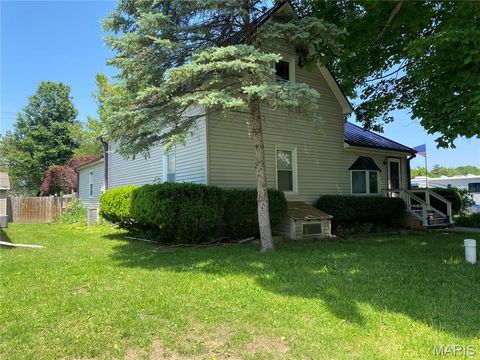 Tiny photo for 1016 Bland Street, Canton, MO 63435 (MLS # 26030592)