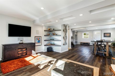 Tiny photo for 1321 Marbendale Court, Kirkwood, MO 63122 (MLS # 26002604)