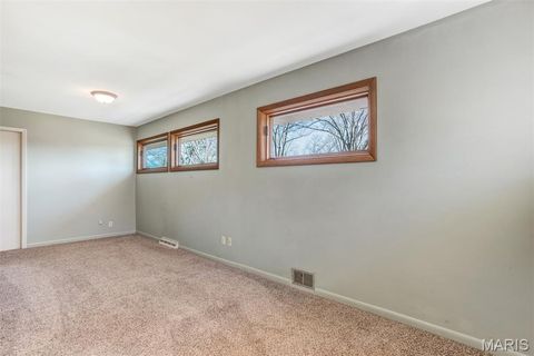 Tiny photo for 1321 Marbendale Court, Kirkwood, MO 63122 (MLS # 26002604)
