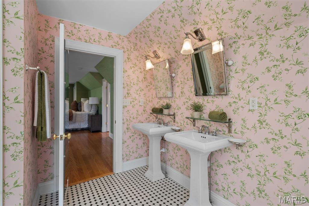 Thornhill Estates 7 - Residential