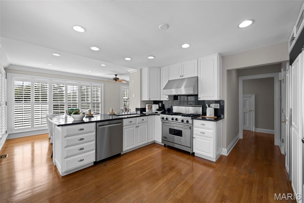Thornhill Estates 7 - Residential
