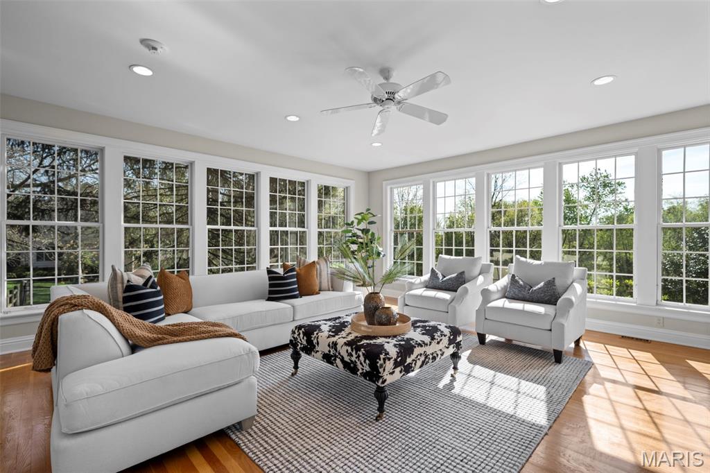 Thornhill Estates 7 - Residential