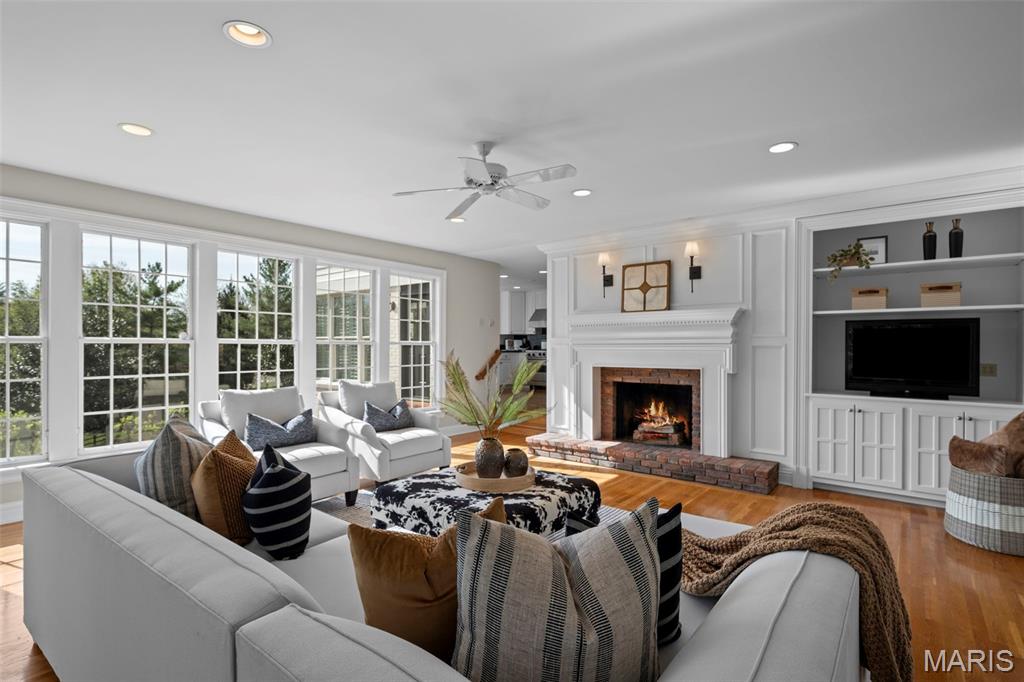Thornhill Estates 7 - Residential
