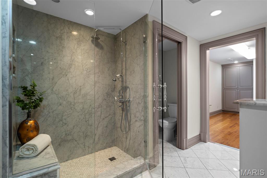 Thornhill Estates 7 - Residential