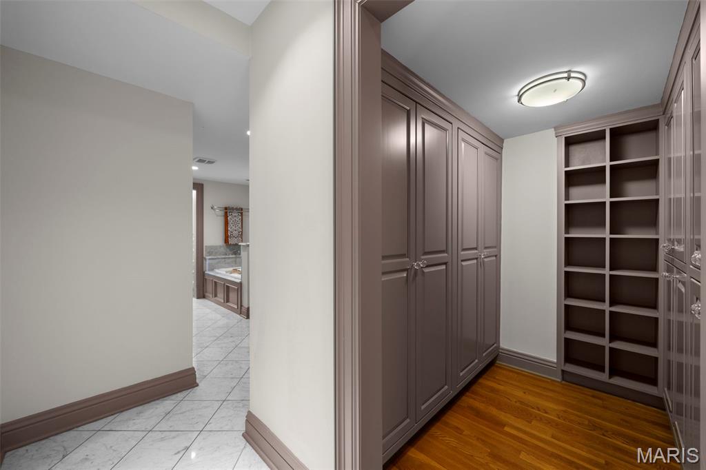 Thornhill Estates 7 - Residential