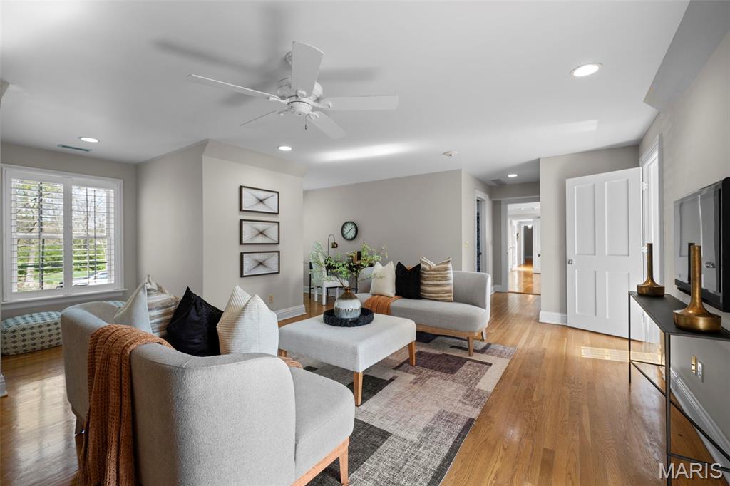 Thornhill Estates 7 - Residential