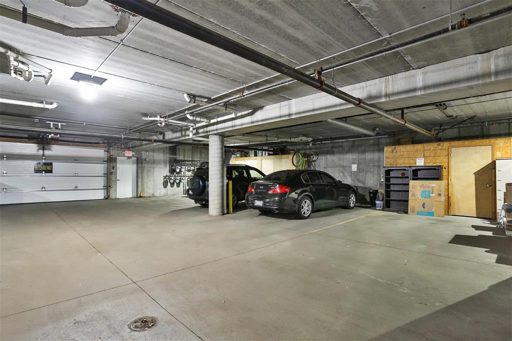 St Louis, Missouri 63104, United States, 2 Bedrooms Bedrooms, ,2 BathroomsBathrooms,Residential,Pending,138325