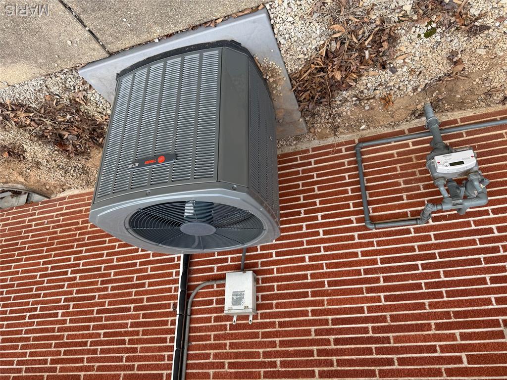 Murdock Crumb Sub - Residential