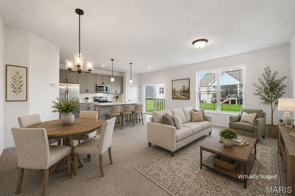 9067 Camino Trail