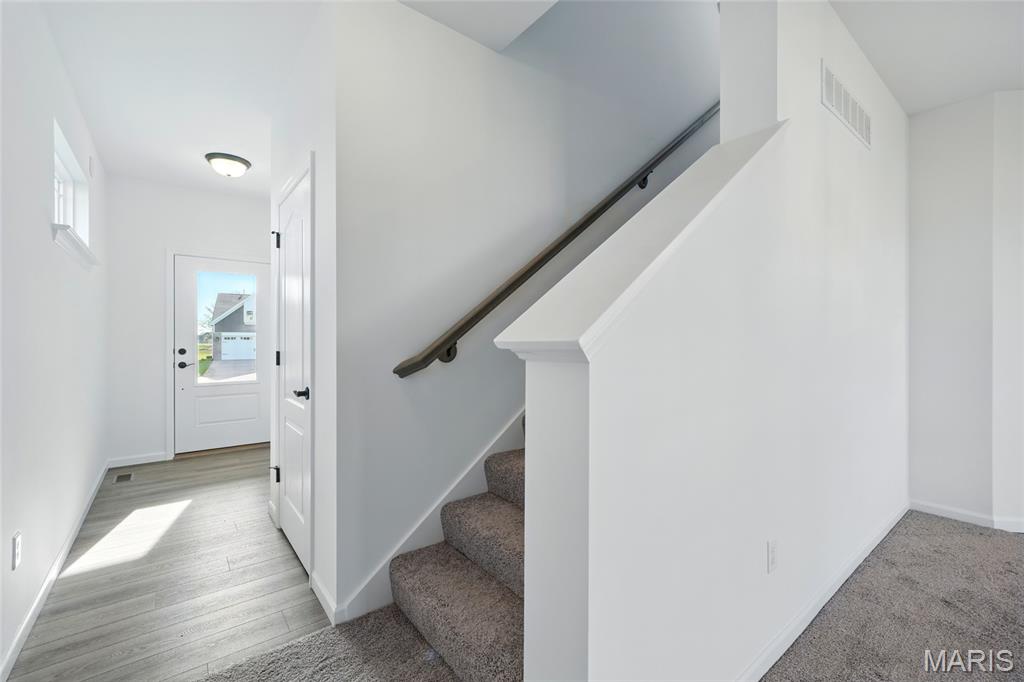 9067 Camino Trail