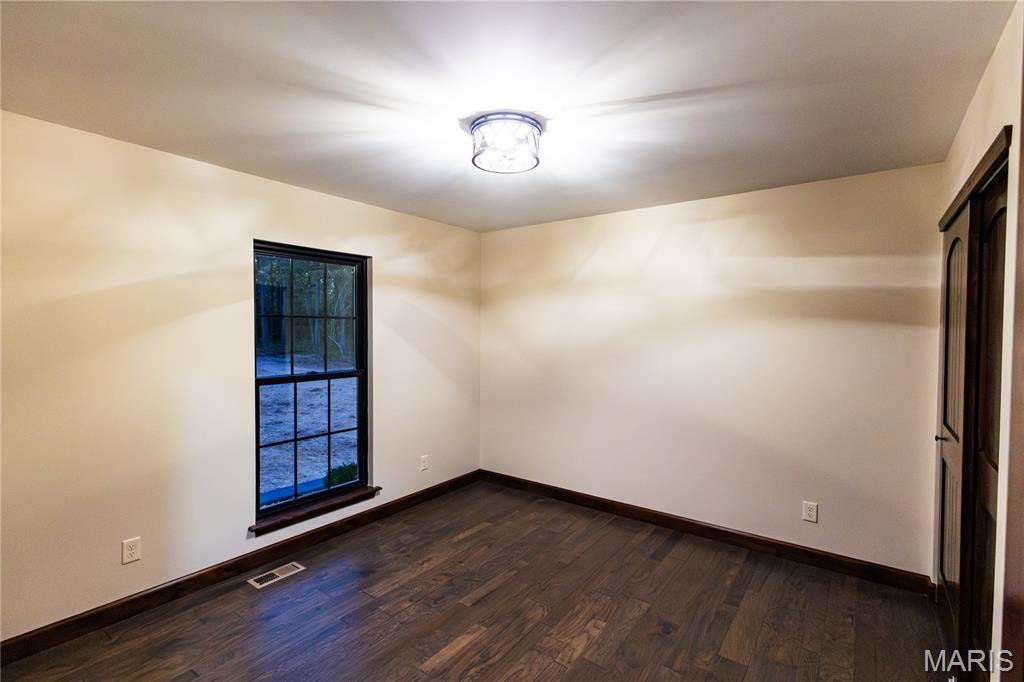 Kingston Lake Estates Phase 1 - Residential