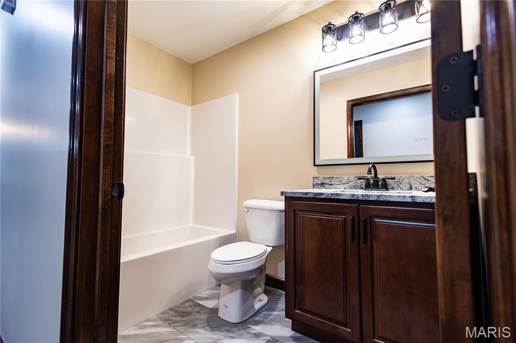 Kingston Lake Estates Phase 1 - Residential