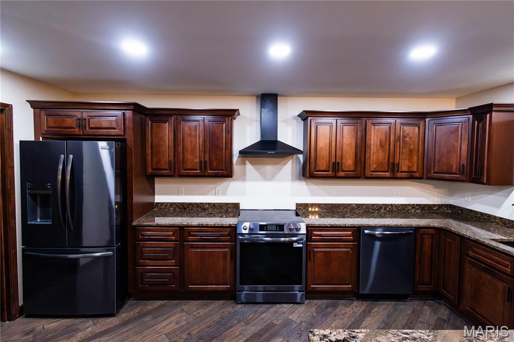 Kingston Lake Estates Phase 1 - Residential