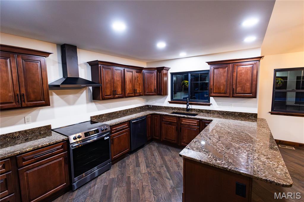 Kingston Lake Estates Phase 1 - Residential