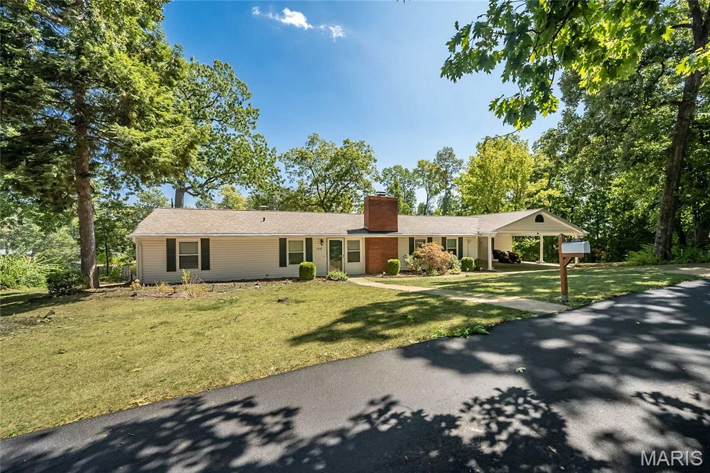 9448 Parklind Drive