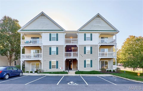 Photo of 1149 Arbor Creek Drive #1A, St Louis, MO 63122 (MLS # 26067777)