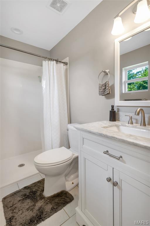 St Peters, Missouri 63376, United States, 3 Bedrooms Bedrooms, ,2 BathroomsBathrooms,Residential,Pending,154038