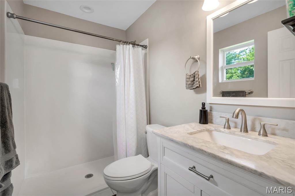 St Peters, Missouri 63376, United States, 3 Bedrooms Bedrooms, ,2 BathroomsBathrooms,Residential,Pending,154038