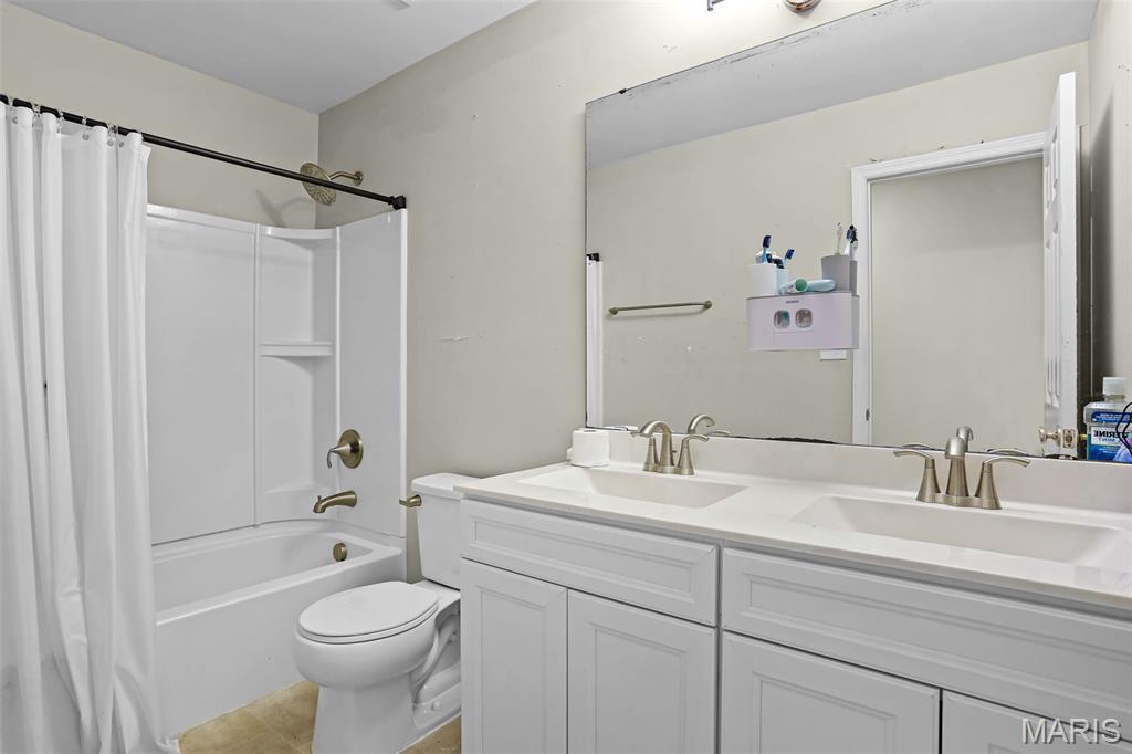 Charlestowne Landing #10 - Residential