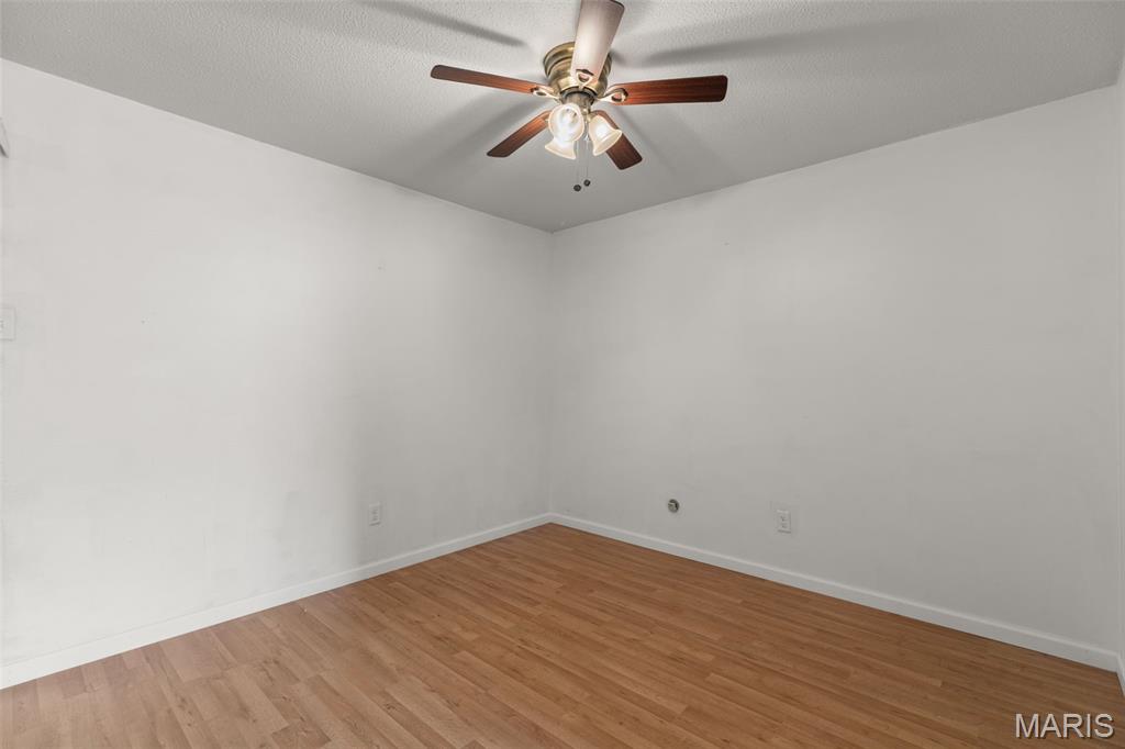 Chesterfield, Missouri 63141, United States, 3 Bedrooms Bedrooms, ,3 BathroomsBathrooms,Residential,Coming Soon,231127