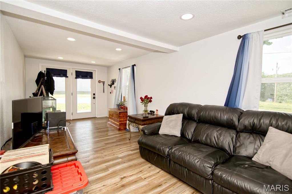 286 Wildflower Avenue