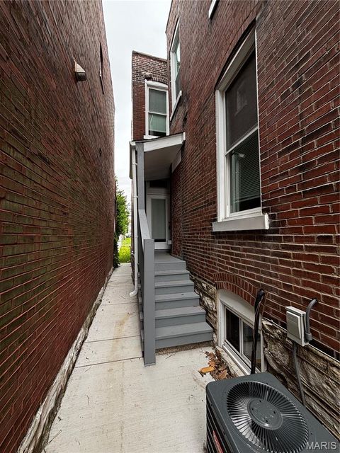 Tiny photo for 2758 Rutger Street, St Louis, MO 63104 (MLS # 26028654)