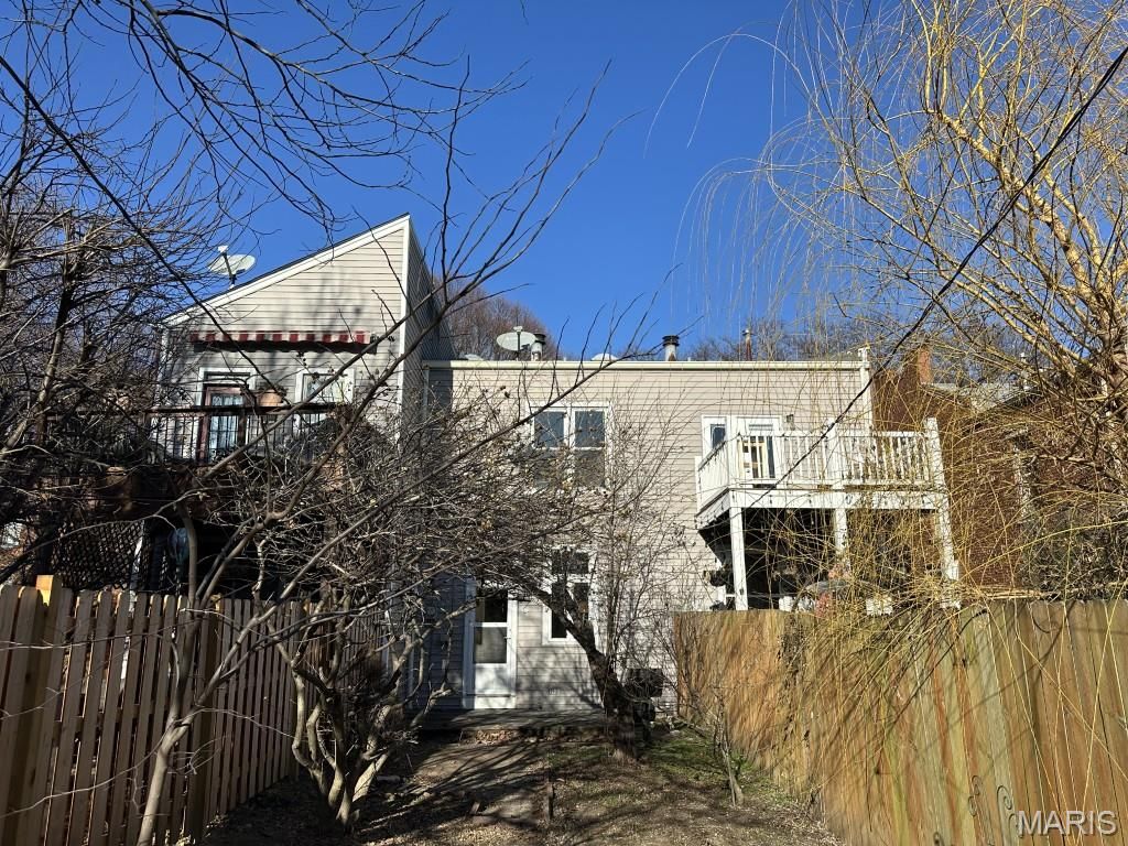 Photo of 912 Rutger Street, St Louis, MO 63104 (MLS # 26003460)