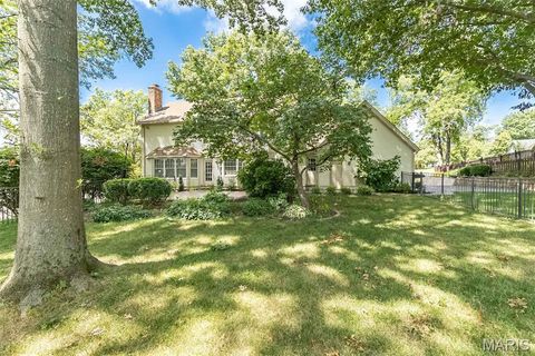 Tiny photo for 384 Greentrails Drive, Chesterfield, MO 63017 (MLS # 26001721)