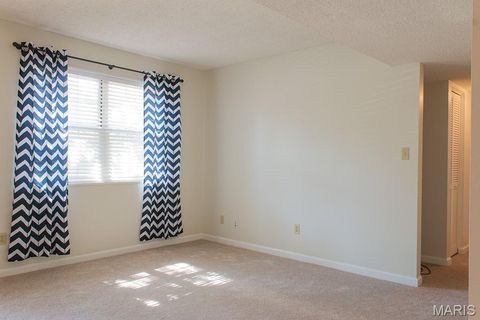 Tiny photo for 9071 Wrenwood Lane, Brentwood, MO 63144 (MLS # 26018050)