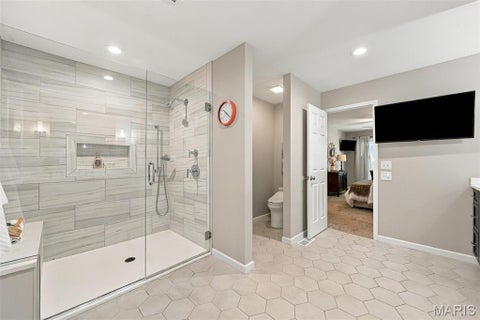 Tiny photo for 11868 Shallowbrook Drive, St Louis, MO 63146 (MLS # 26066481)
