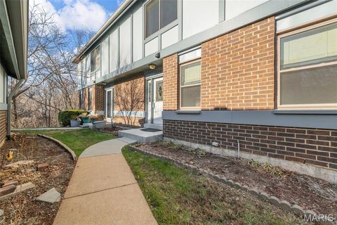 13112 Royal Pines Drive St Louis MO 63146