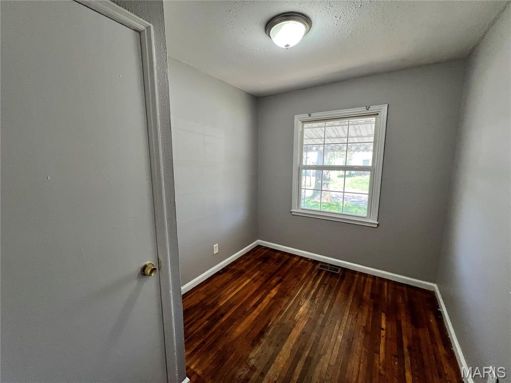 Glasgow Village Unit 5 - Residential Lease