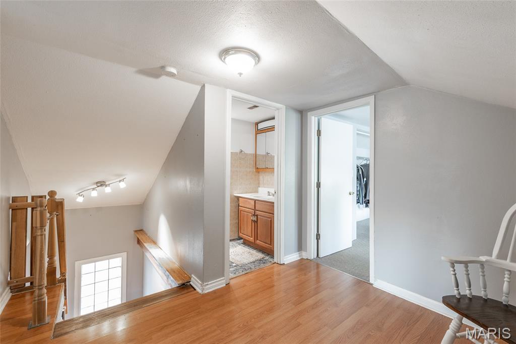 Elsa A Naert - Residential