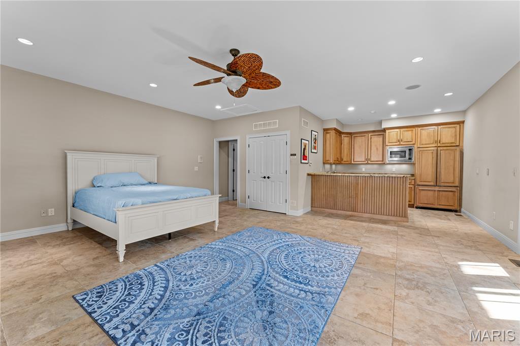 Sunset Ridge - Residential